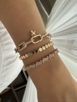 Gold renk ucu yıldız sallantılı bileklik