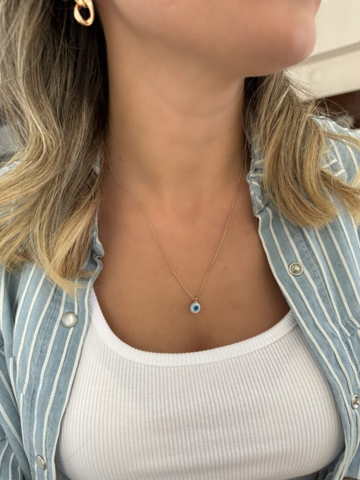 Gold renk ince nazar uçlu kolye