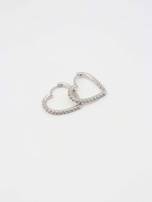 Silver renk taşlı kalp küpe(15mm)