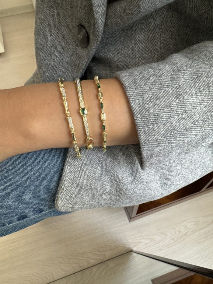 Gold renk minik taş detaylı bileklik