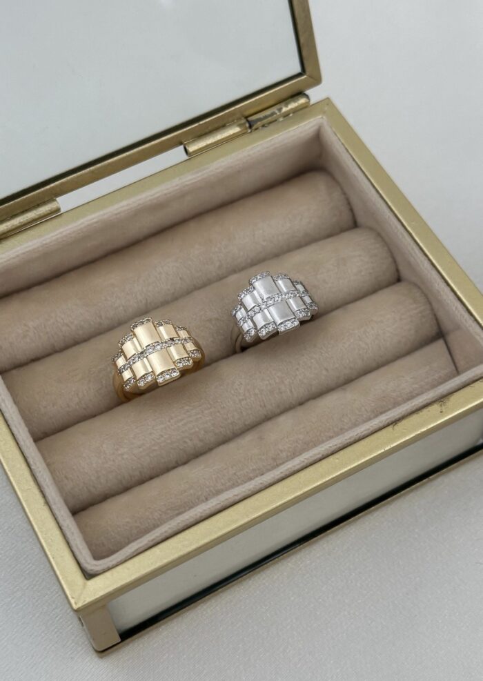 Silver renk taş detaylı tasarım yüzük