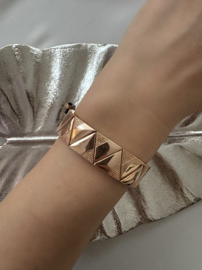 Gold renk baklava dilimli ipli bileklik