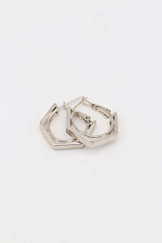 Silver renk köşeli halka küpe (22mm)