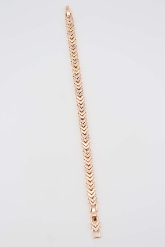 Gold renk v bileklik