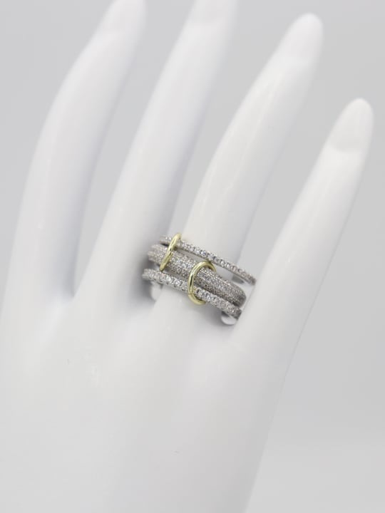 Silver renk taşlı tasarım yüzük(20)numara