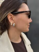 Gold renk taşlı çift sıra halka küpe