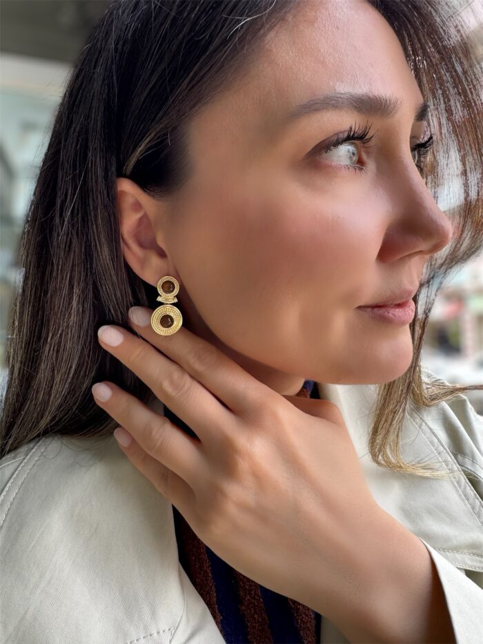 Gold renk kahverenk mineli vintage küpe