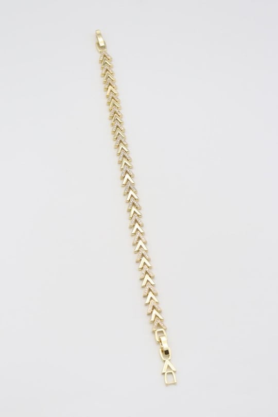 Gold 14k renk taş detaylı v bileklik (17+2cm)