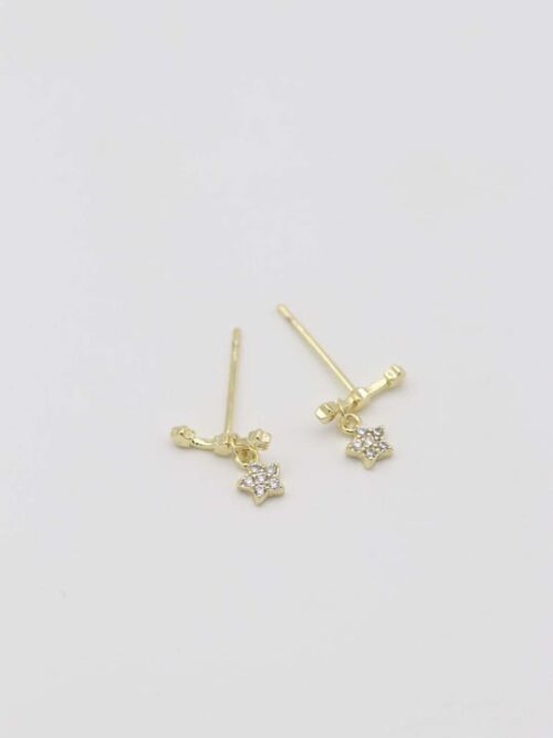 Gold 14k renk yıldız sallantılı küpe (7mm)