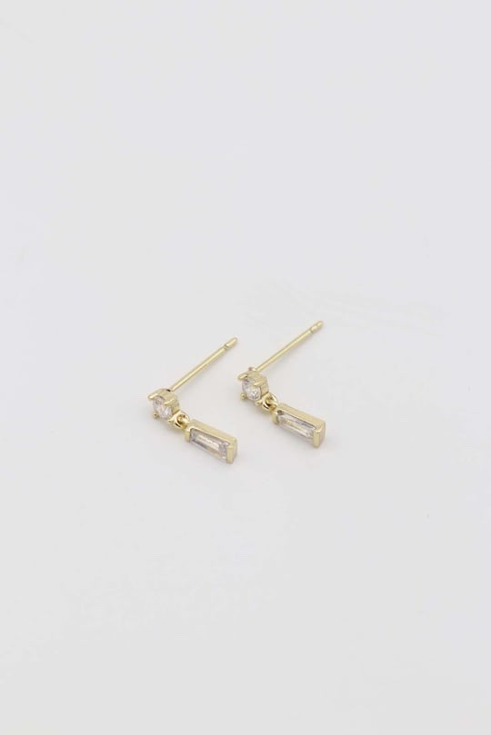 Gold 14k renk taş sallantılı küpe (10mm)