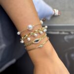Gold renk büyük küçük sıralanmış inci bileklik
