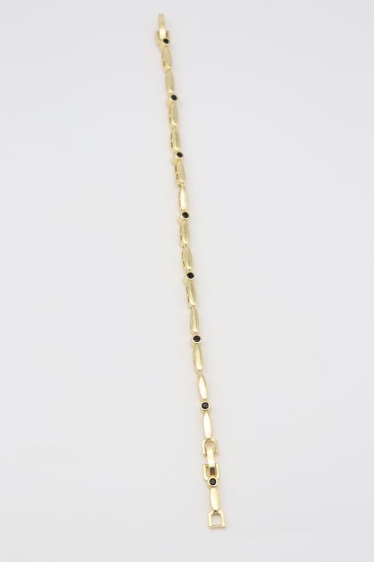 Gold renk mini siyah taşlı plaka bileklik