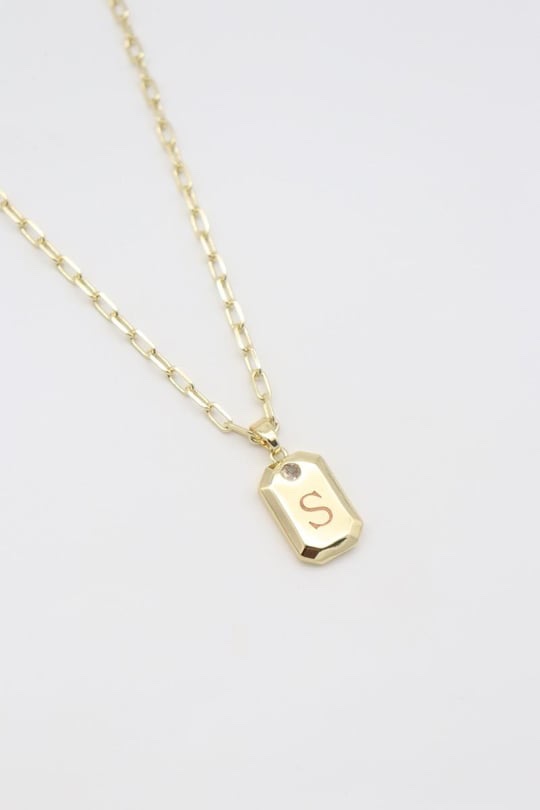 Gold renk S harf kolye