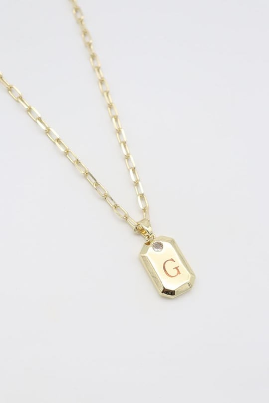 Gold renk G harf kolye