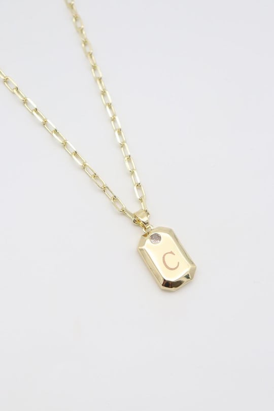 Gold renk C harf kolye