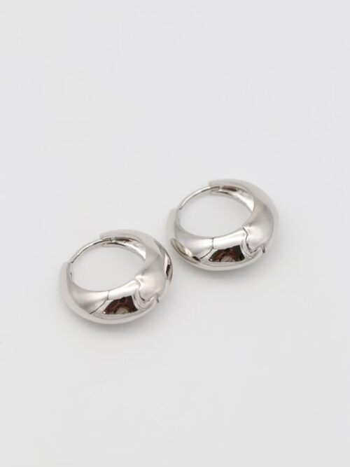 Silver renk bombeli halka küpe (17mm)