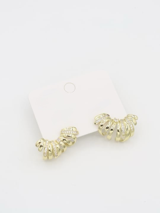 Gold renk çoklu küpe