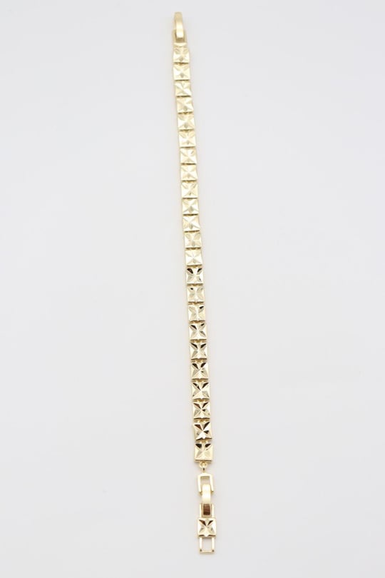 Gold renk desenli kare bileklik