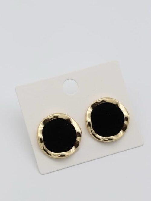 Siyah kadife kaplama düğme küpe