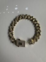 Gold renk orta boy taş detaylı gurmet bileklik