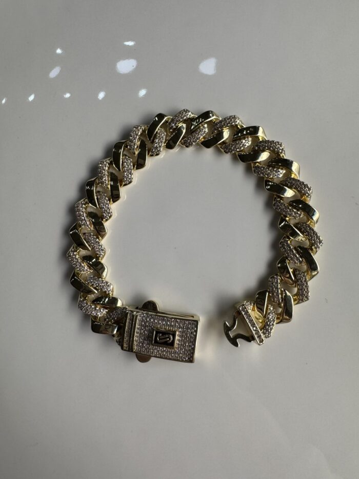 Gold renk orta boy taş detaylı gurmet bileklik