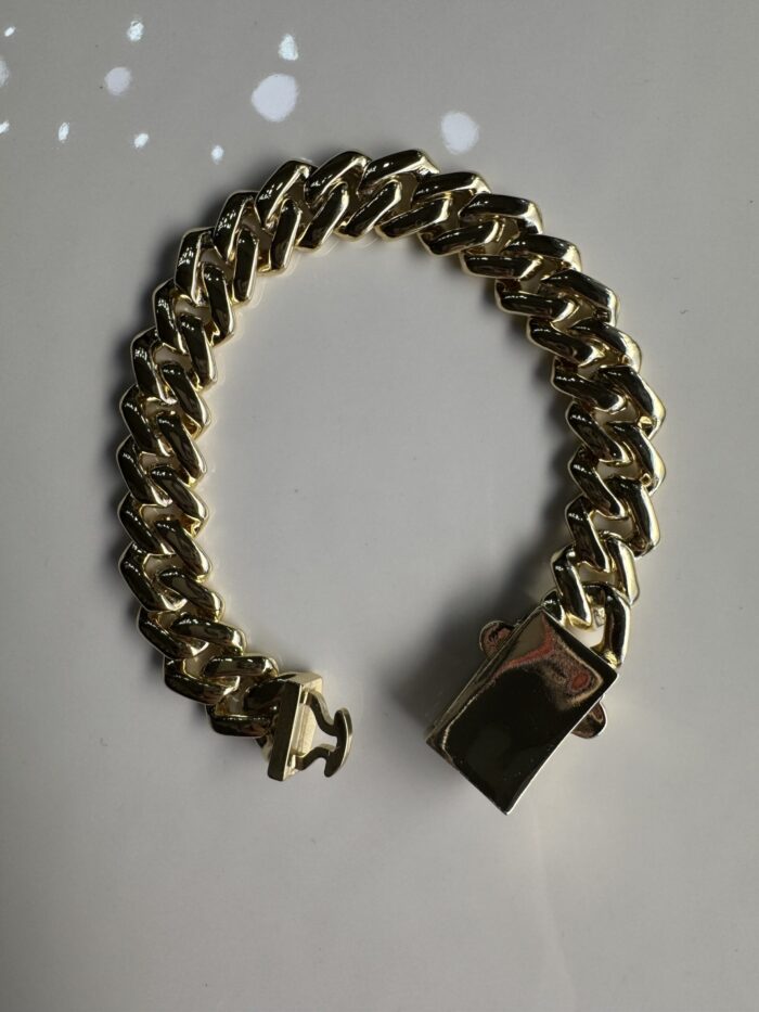 Gold renk orta boy taş detaylı gurmet bileklik