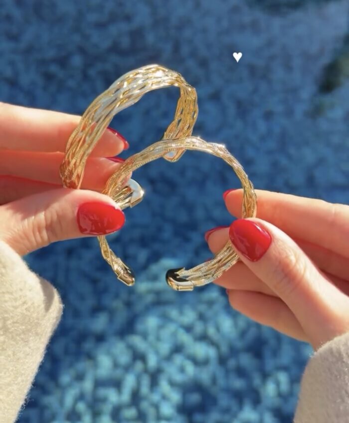 Gold desenli kelepçe bileklik