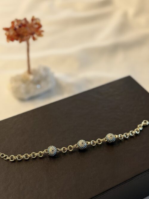 Gold renk nazar topcuklu bileklik