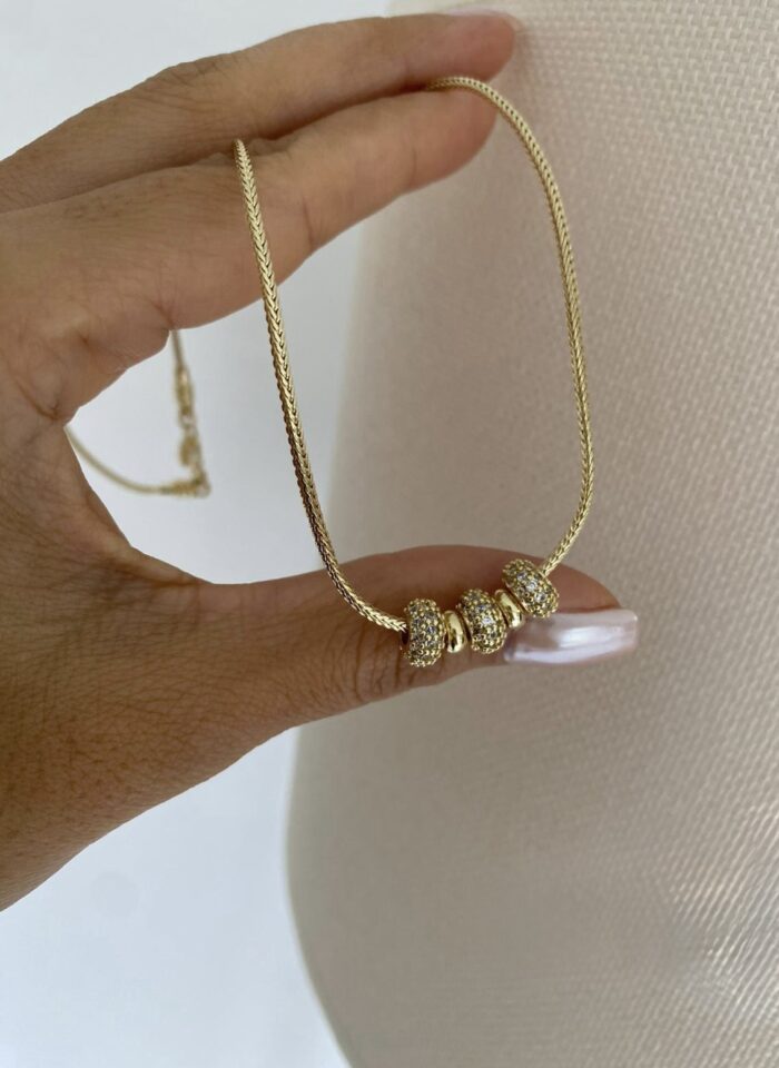 Gold ince zincir yuvarlak taş uçlu kolye