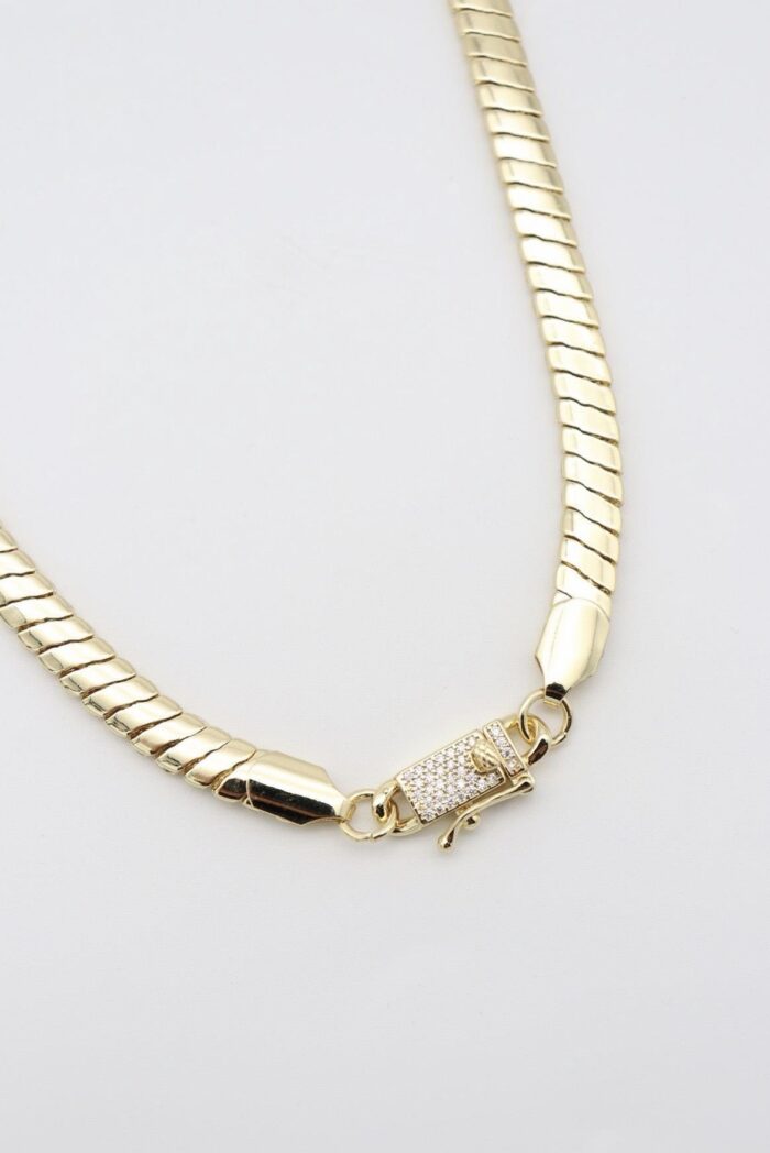 Gold renk klipsi taşlı kolye