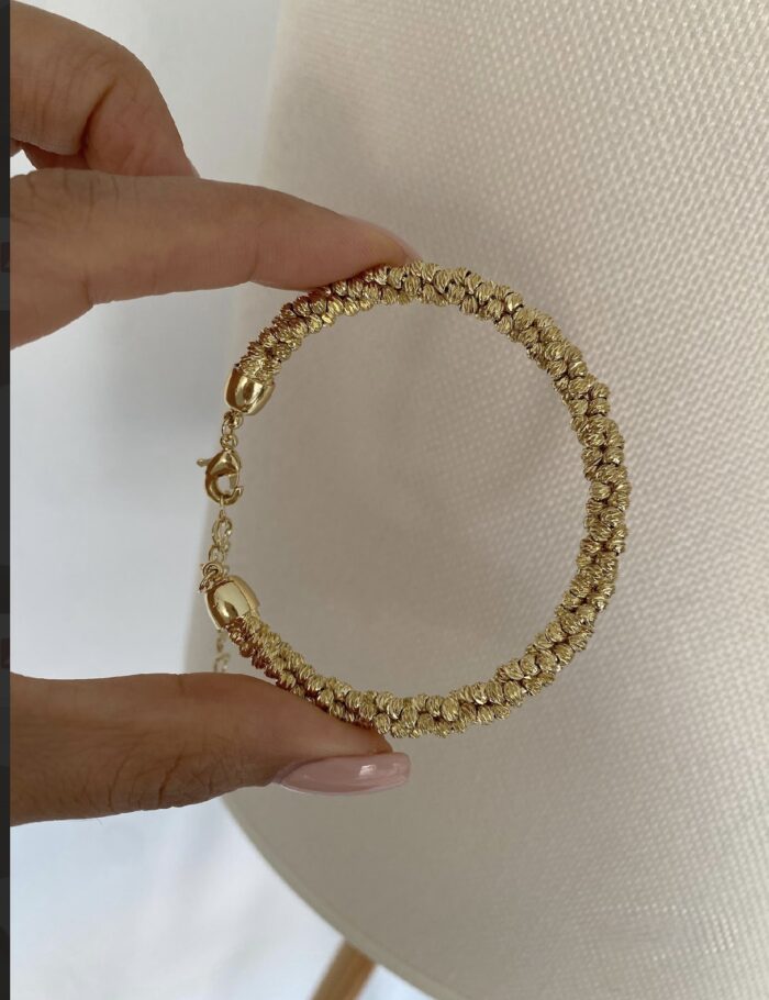 Gold renk dorika kelepçe bileklik