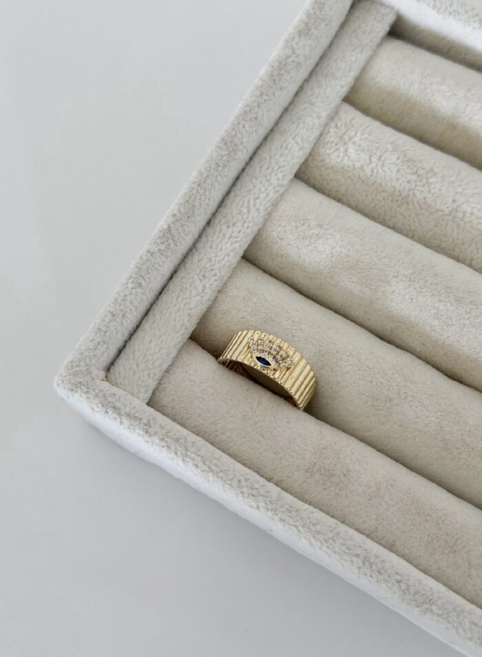 Gold renk göz detaylı yüzük (ayarlamalı)