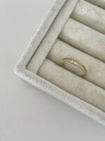 Gold renk çift sıra kalp detaylı yüzük