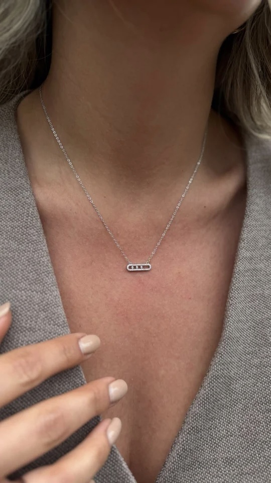 Silver renk tasarım uçlu kolye