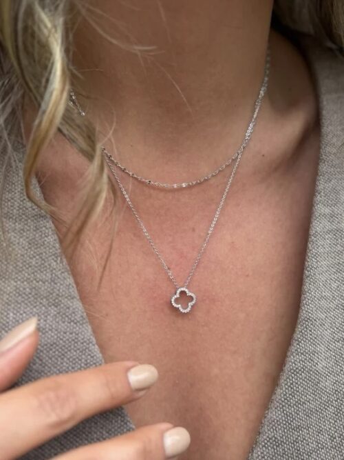 Silver renk yonca uçlu kombin kolye