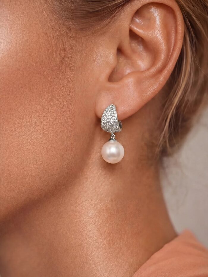 Silver renk taşlı inci sallantı küpe