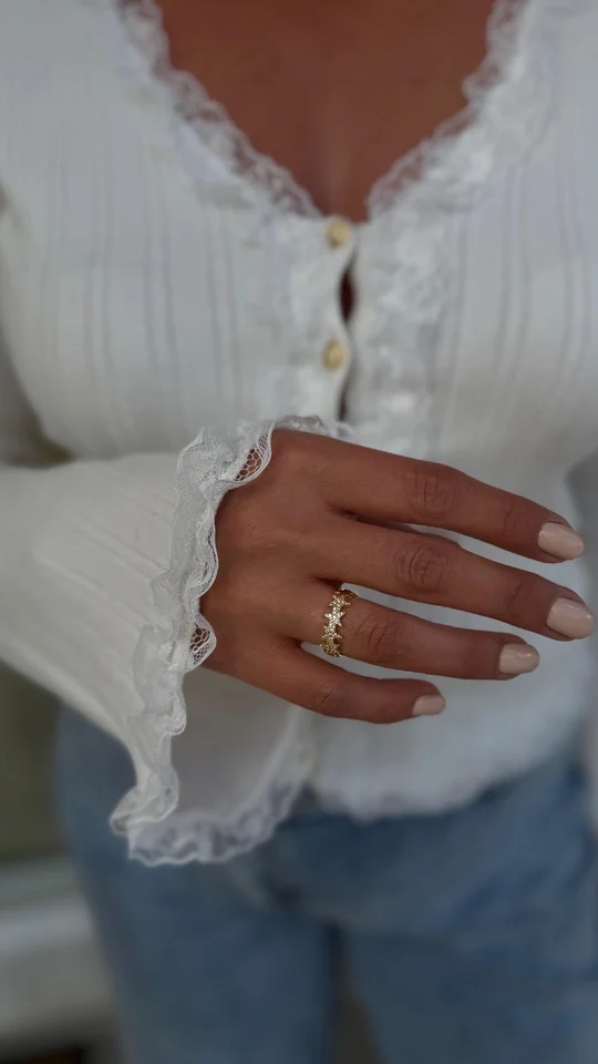 Gold renk yıldız yüzük (ayarlamalı)