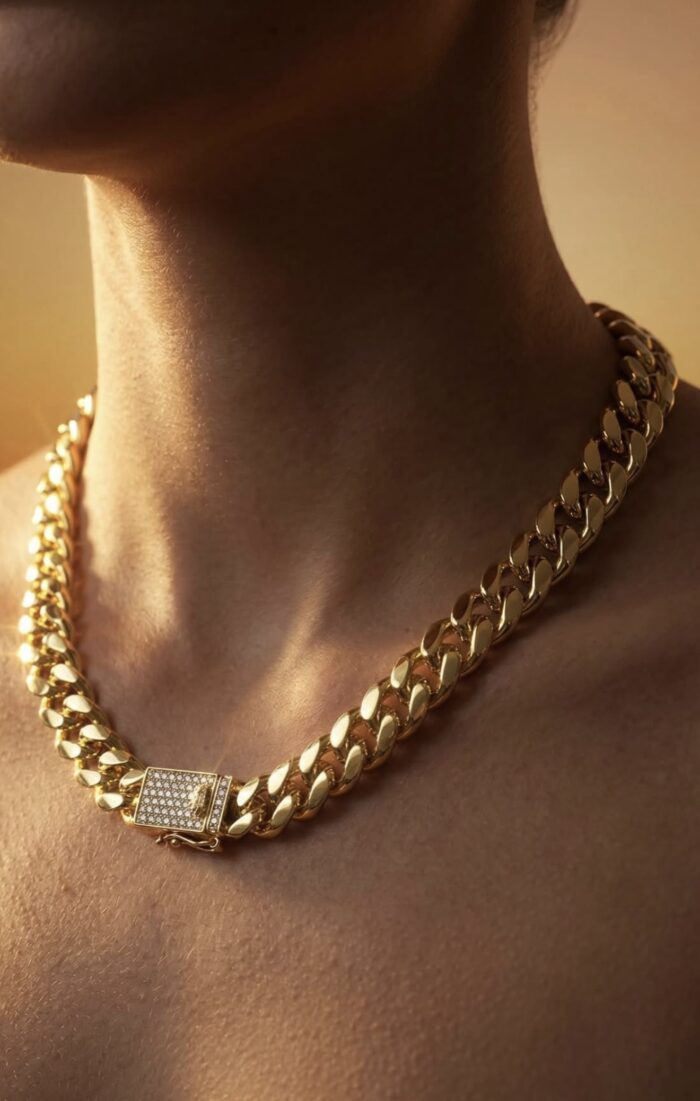 Gold renk gurmet kolye