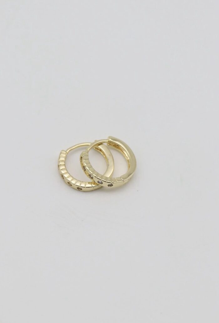 Gold renk taş detaylı halka küpe (12mm)