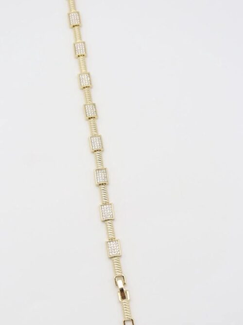 Gold renk kare taşlı bileklik