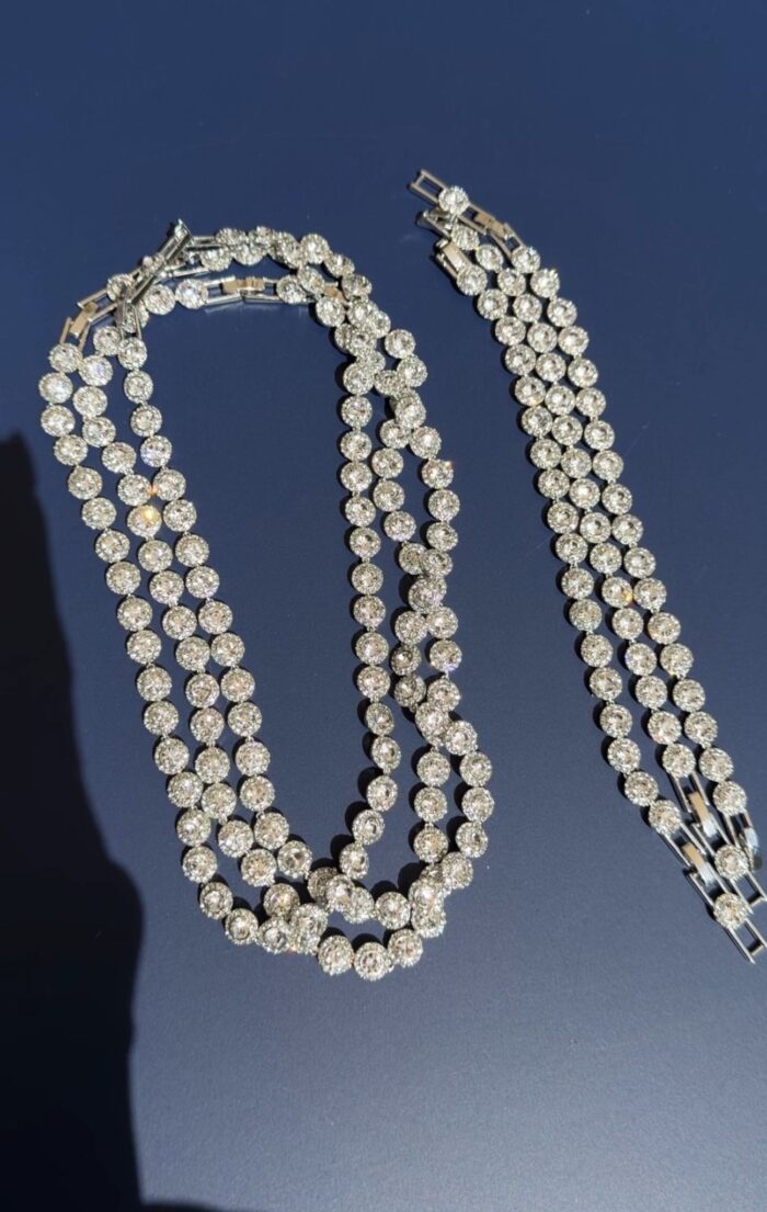 Swarovski model taşlı kolye