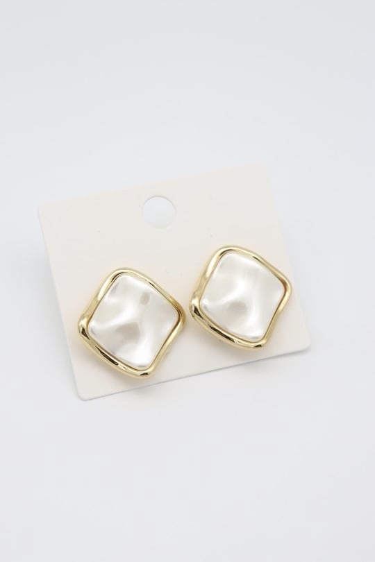 Gold beyaz mineli köşeli küpe (25mm)