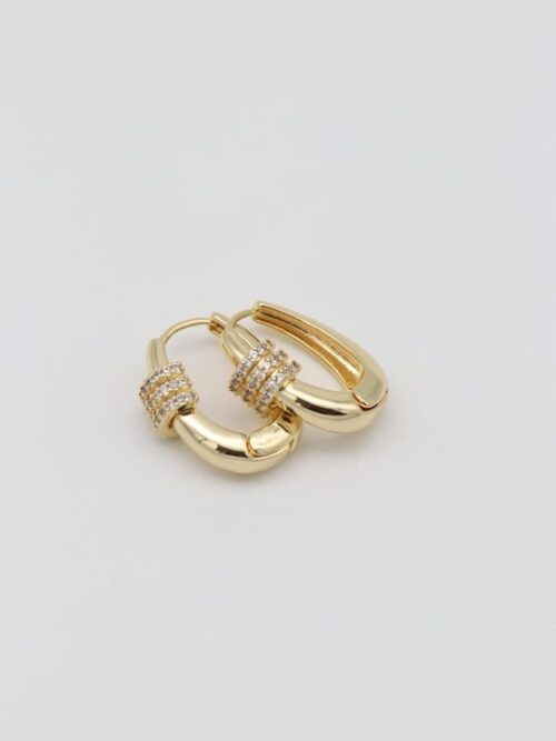 Gold renk taş detaylı U küpe (22mm)