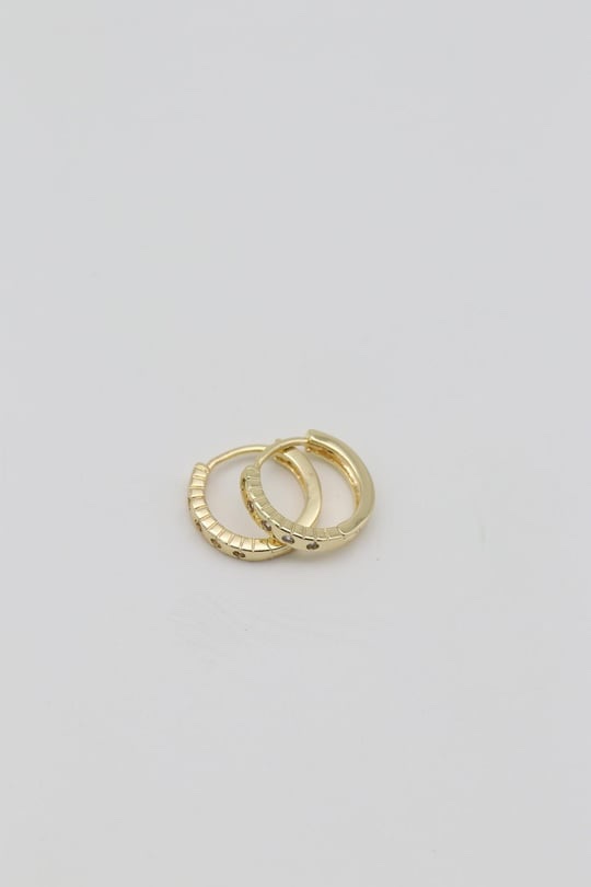 Gold renk taş detaylı mini halka küpe (15mm)