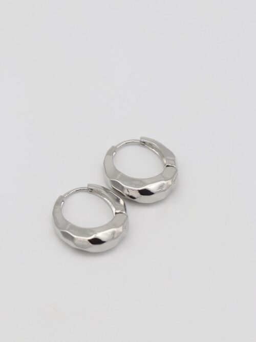 Silver renk bombeli halka küpe (17mm)