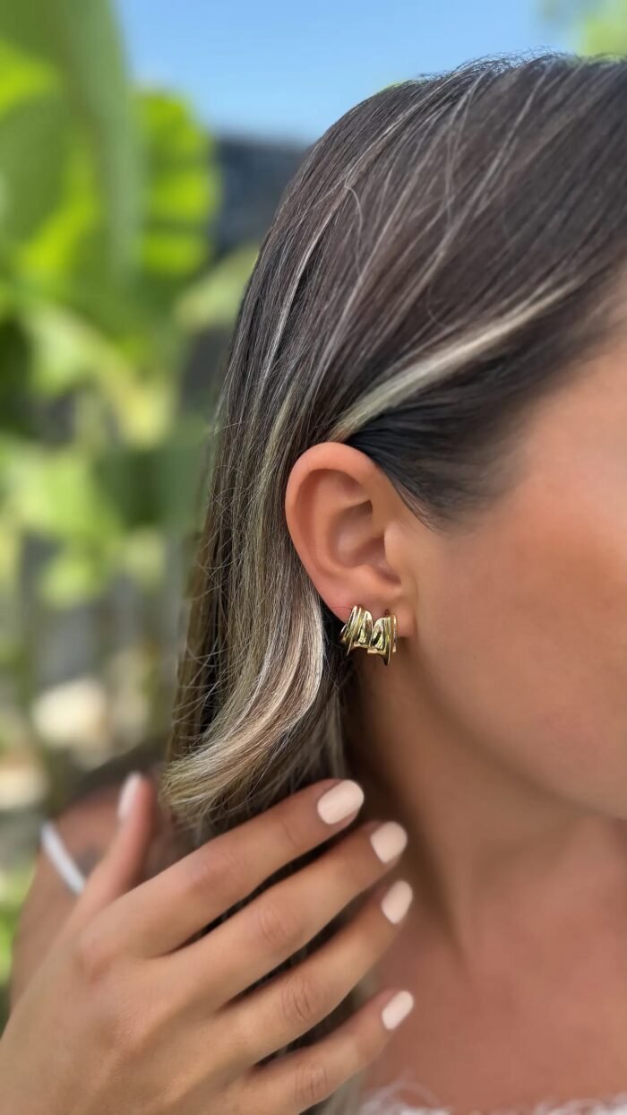 Gold renk mini plaka küpe