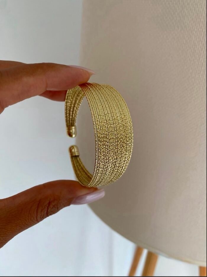 Gold renk çoklu kalın kelepçe