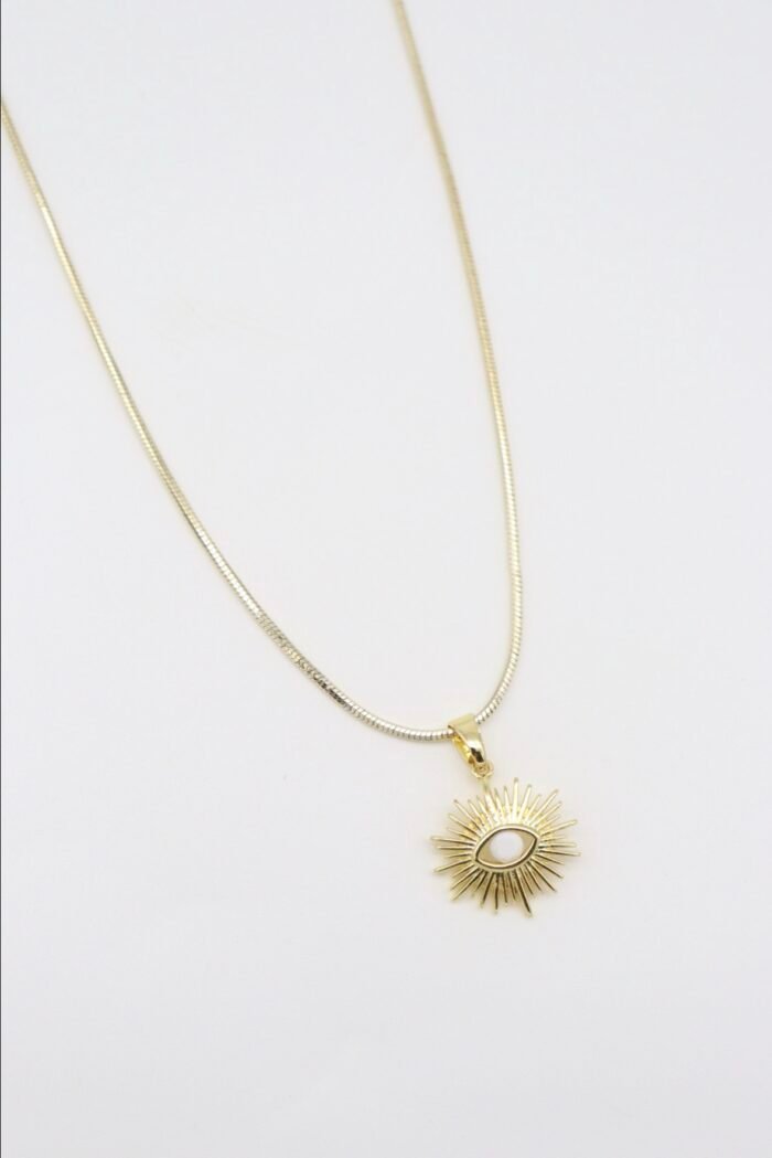 Gold renk beyaz mineli göz uçlu kolye
