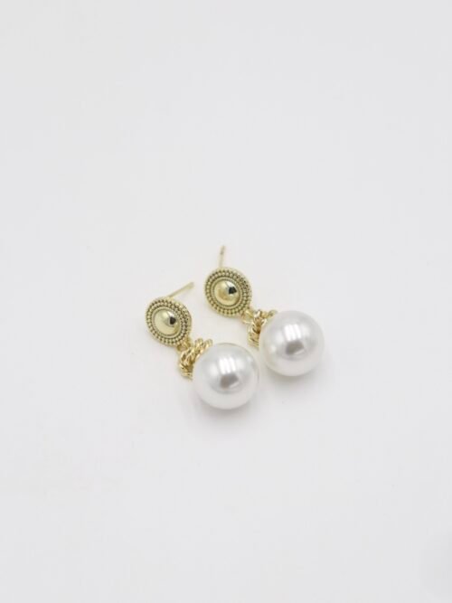 Gold vintage inci küpe