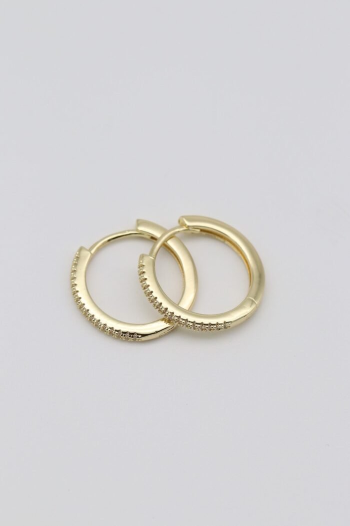 Gold renk beyaz taşlı halka küpe (20mm)